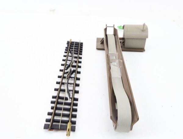 Faller H0 195 Gebäude Industriegebäude Förderband + Entladegleis / Motor