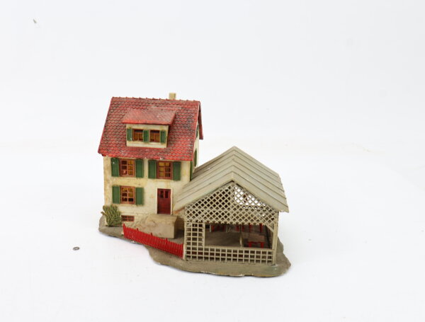 Spur H0 Gebäude Wohnhaus Stadthaus "Elke" mit Biergarten