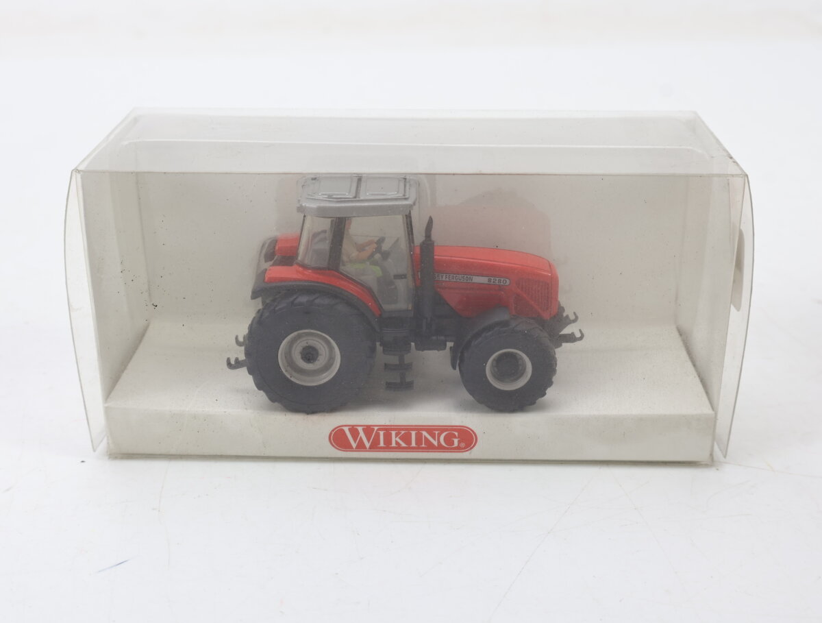 Wiking Normag Faktor I Traktor Mit Pflug - Laubgrünes H0 Modell 1:87 Für Landwirtschafts-Fans