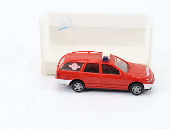 Rietze H0 50591 Modellauto Ford Mondeo Ghia "Feuerwehr"1:87