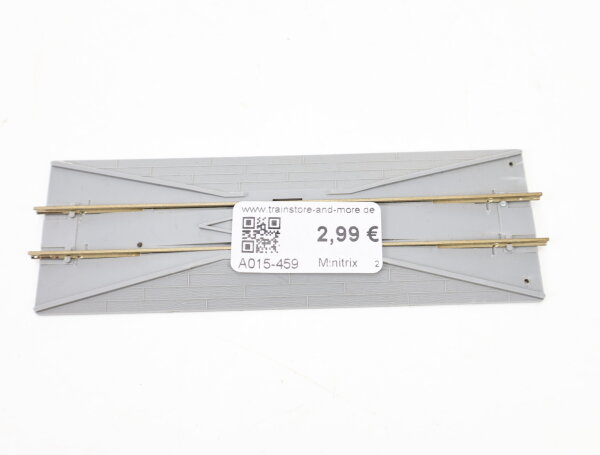 Minitrix N 4974 Gleis Eingleisvorrichtung für Bahnübergang