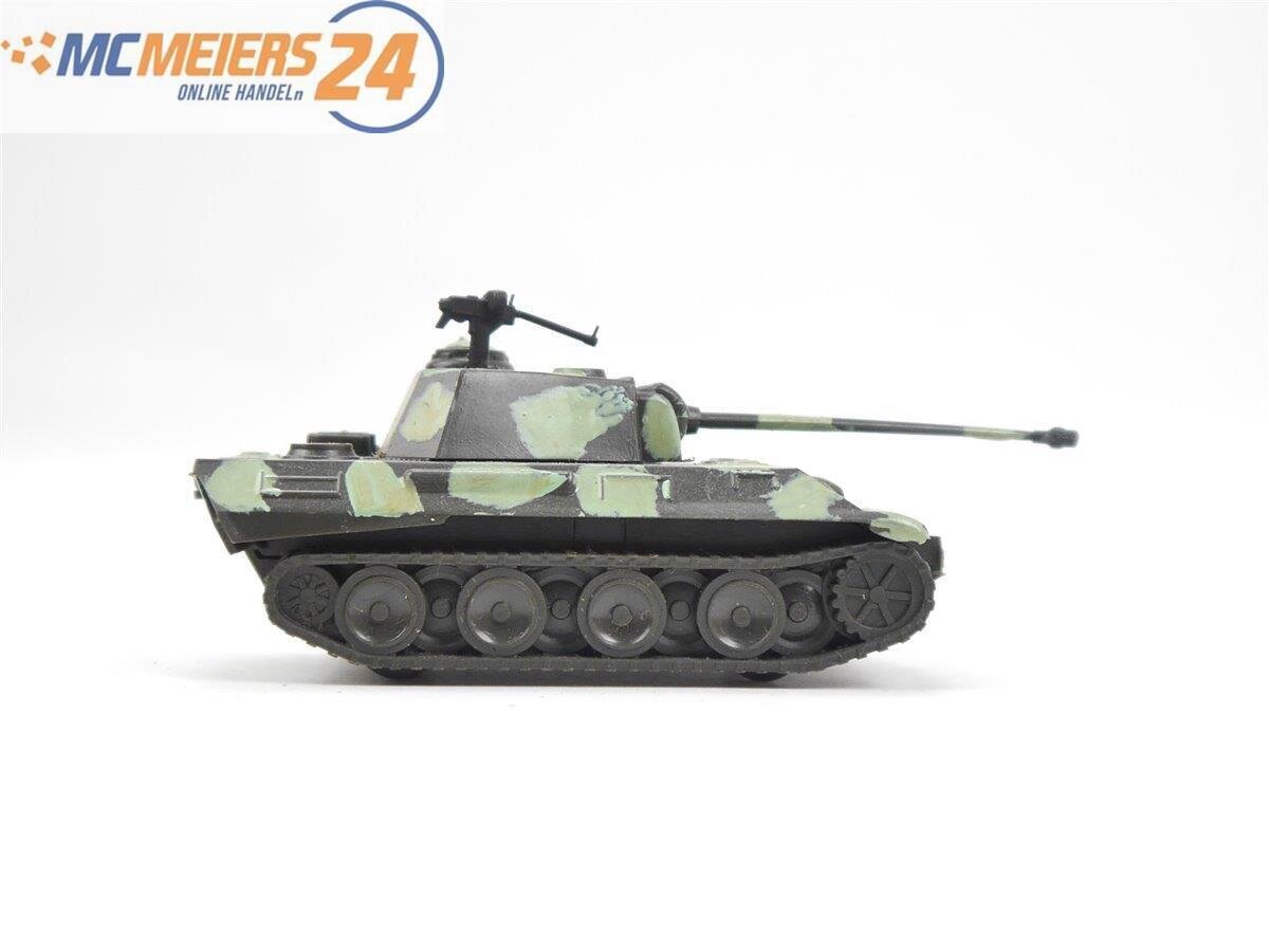 HO Roco Minitanks Panzer Army Vehicle A2239
