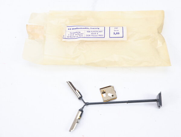 VEB Plasticart H0 Beleuchtung Sraßenleuchte 2-armig