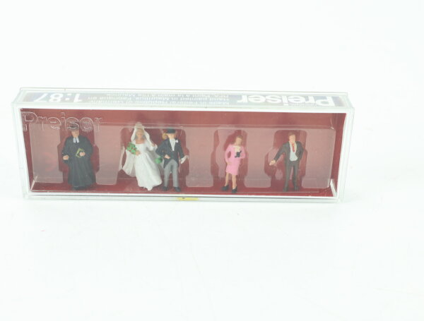 Preiser H0 10057 Figuren-Set 6-tlg. "Brautpaar, ev. Geistlicher" 1:87