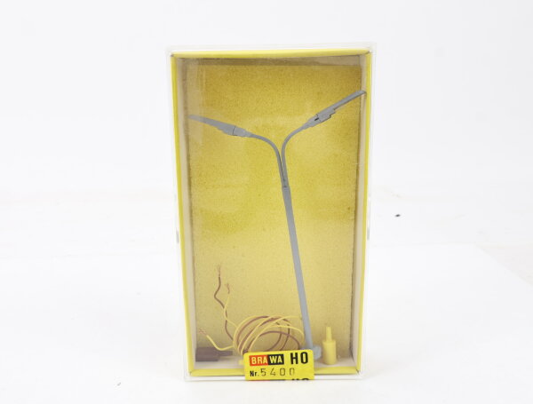 Brawa H0 5400 Lampe Leuchte Peitschenleuchte 2-flammig