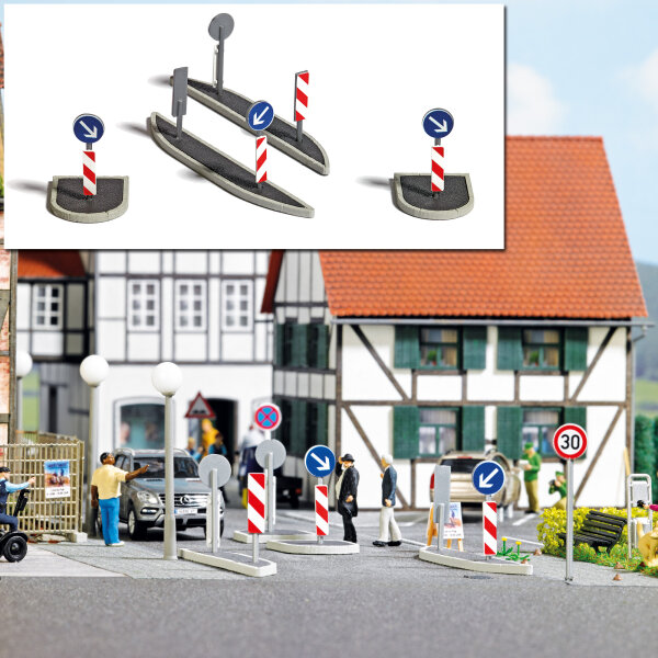 Busch H0 1111 Ausgestaltungs-Set "Verkehrsinseln" 4-tlg. mit Beschilderung