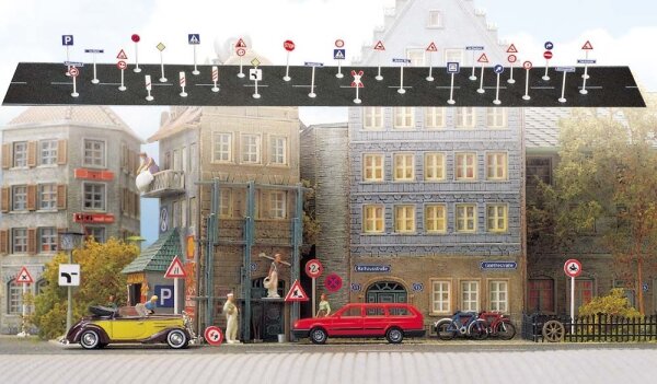 Busch H0 6028 Verkehrszeichen & Straßennamen 256-tlg. zum Anreiben 1:87