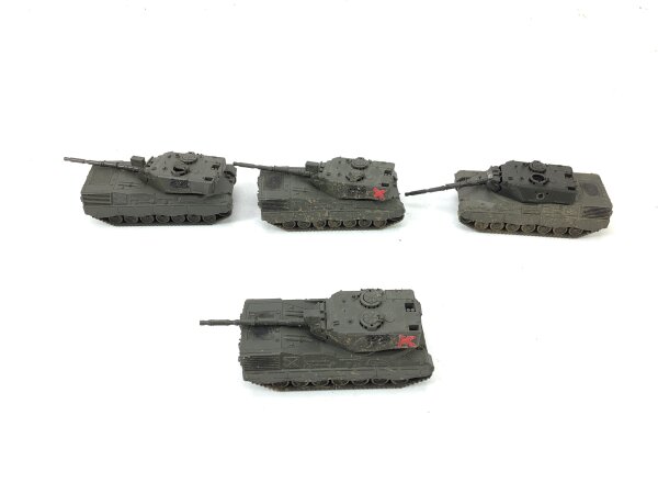 Roco minitanks H0 819 4x Militärfahrzeug schwerer Kampfpanzer Leopard 2A4  1:87
