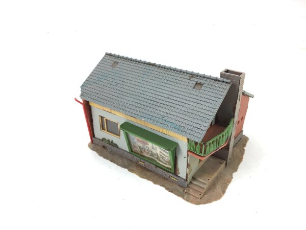 Faller H0 B-208 Gebäude Fertigmodell Geschäftshaus Wohnhaus mit Laden