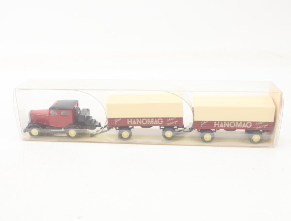 Wiking H0 85029 Modellauto Hanomag ST 100 mit zwei Anhängern Rot 1:87