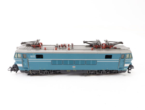 Märklin H0 3152 E-Lok BR Serie 1605 SNCB Wechselstrom - Modellbahn ge, 117,99