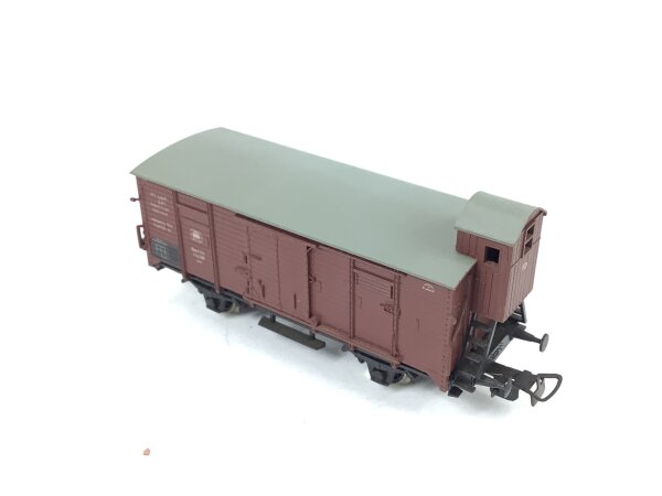 Piko H0 aus 5/0713 gedeckter Güterwagen mit Brhs. Gml Berlin 11430 K.P.E.V.