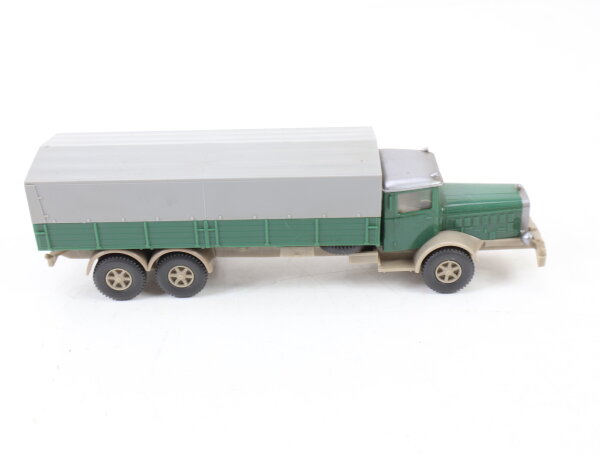 Wiking H0 843/2 Modellauto LKW MB L 10000 Pritsche patinagrün 1:87