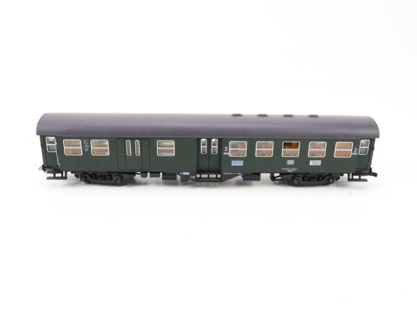 Roco H0 4254 Personenwagen Umbauwagen 2. Kl.  mit Gepäckabteil 12 061-1 DB / NEM