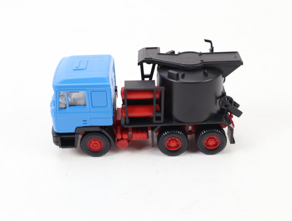 Wiking H0 689 01 24 Modellauto LKW MAN F 90 mit Gußasphaltkocher 1:87