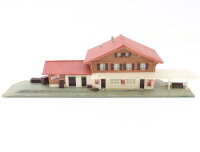 Kibri N B-509 Gebäude Bahnhofsgebäude Bahnhof "Schönried" gebaut