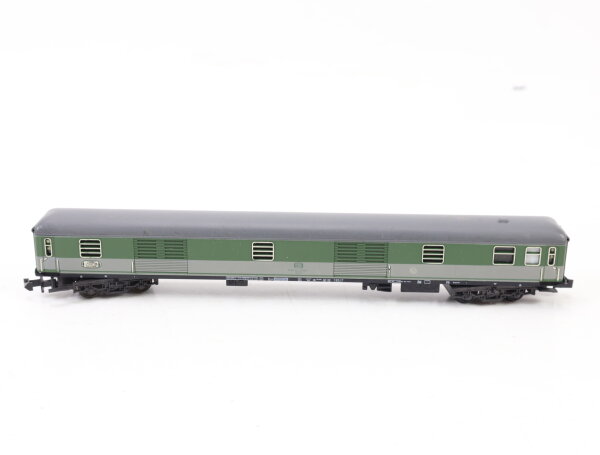 Minitrix N Personenwagen Gepäckwagen 92-40 117-4 DB