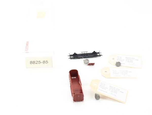E1641 Fleischmann N 8825-85 Prototyp Handmuster Gehäuse Güterwagen KPEV / Plombe