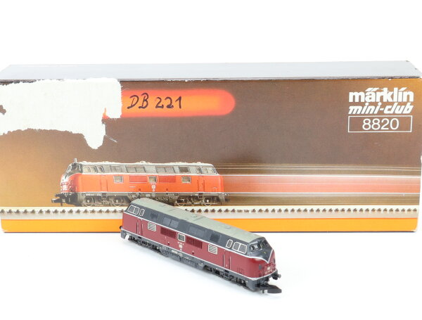 Märklin mini-club Spur Z aus 8137 Diesellok purpurrot-grau BR 221 107-6 DB