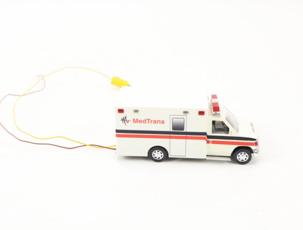 Busch H0 Modellauto Ford "Ambulance MedTrans" mit Blinkschaltung 1:87