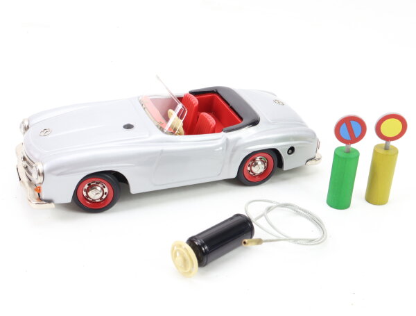 Schuco 2095 Mercedes Benz 190 SL plechové cabrio v krásném stavu