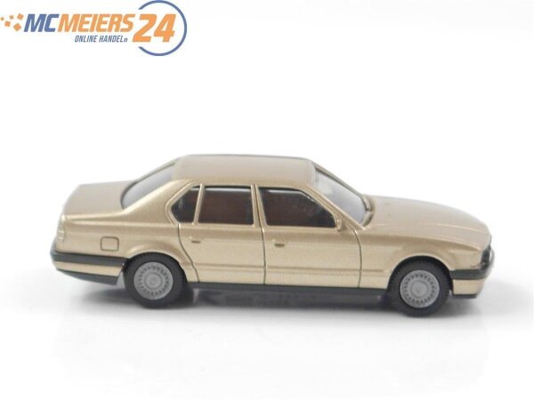 Herpa H0 030434 Modellauto PKW BMW 735i gold-metallic 1:87 E73
