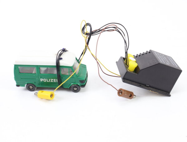 Busch H0 N 005.0100.3 Blinkschaltung für Glühlampen 14-16 V mit Polizeiwagen