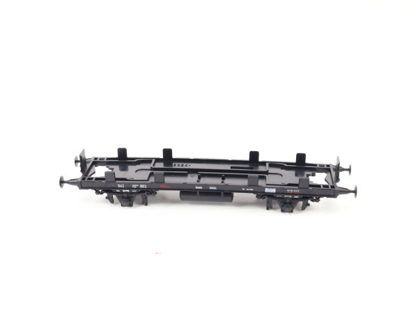 E1641 Fleischmann H0 Ersatzteil Wagenboden zu 85 5821 / 5824