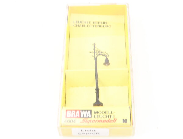 Brawa N 4604 Beleuchtung Strassenlaterne Berlin-Charlottenburg 1-flammig H 65 mm