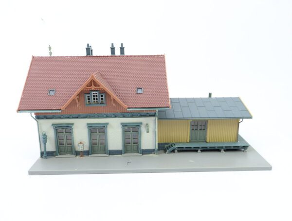 Faller H0 110097 Gebäude Kleinstation Blumenfeld gebaut 1:87