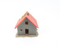 Spur H0 Gebäude Wohnhaus Rohbau Haus im Bau