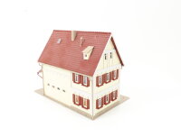 Vollmer H0 50711 Gebäude Wohnhaus mit Bäckerei Konditorei Lang / LED Licht