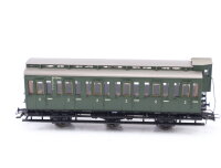 Märklin H0 4201 Personenwagen Abteilwagen mit Bremserhaus 058 130 Hmb grün / NEM
