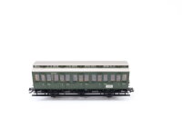 Märklin H0 4200 Personenwagen Umbauwagen 024 674 Hmb 1.Kl. grün / NEM