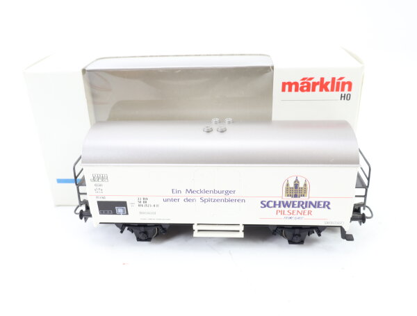 Märklin H0 4418  Güterwagen Bierwagen Kühlwagen "Schweriner Pilsener" 816 2523-0