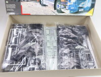 Revell 07566 Modell-LKW Bausatz DAF 95 XF & Trailer "Köln-Truck" 1:24