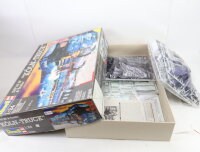 Revell 07566 Modell-LKW Bausatz DAF 95 XF & Trailer "Köln-Truck" 1:24