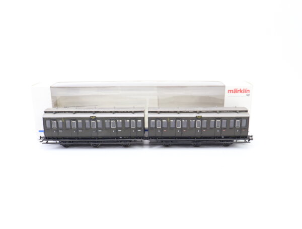 Märklin H0 4307 Personenwagen Doppel-Abteilwagen 2. Kl. 24 483 & 24 484 DR /NEM