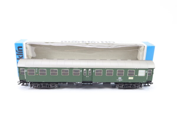 Märklin H0 4132 Personenwagen Umbauwagen 2. Klasse 11 696-1 Byg514 DB / NEM
