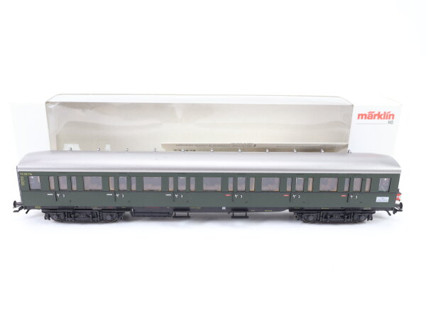 Märklin H0 43119 Personenwagen Abteilwagen 3. Klasse 73 339 DB / Licht NEM OVP