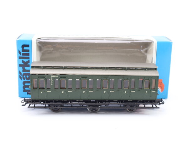 Märklin H0 4202 Personenwagen Abteilwagen 2.Kl. 058 094 Hmb / NEM