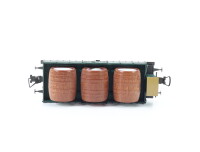 Trix H0 23984 Güterwagen Niederbordwagen mit Brhs. und Weinfässern / NEM OVP