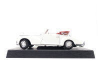 Maisto Modellauto PKW Mercedes Benz 300S (1955) 1:18