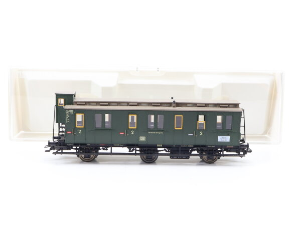 Fleischmann H0 5066 K Personenwagen mit Bremserhaus 2. Klasse 049 335 DB / NEM