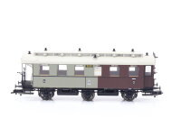 Fleischmann H0 5896 K Personenwagen braun-grau 3./4....