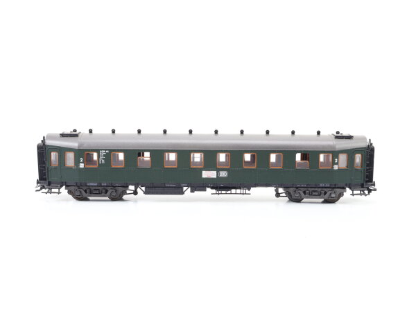 Roco H0 44439 Personenwagen Abteilwagen 2. Klasse 16 036 B4üwe grün DB / NEM AC