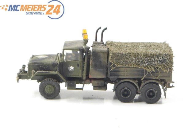 Spur H0 Militärfahrzeug LKW Lastwagen mit Tarnnetz 1:87 E563c