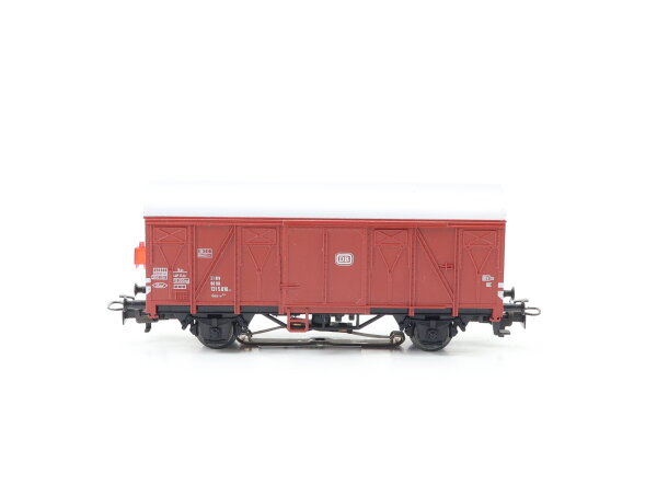Märklin H0 4411 gedeckter Güterwagen braun 131 5 016-2 DB / Schlußlicht 1:87