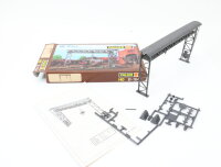 Faller H0 B-164 Gebäude  aus Bausatz Bockkran mit OVP