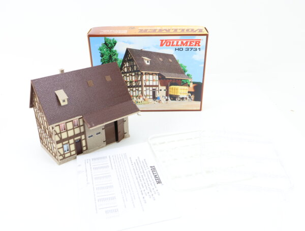 Vollmer H0 43731 Gebäude Bauernhaus mit Scheune und Hoftor mit OVP / gebaut